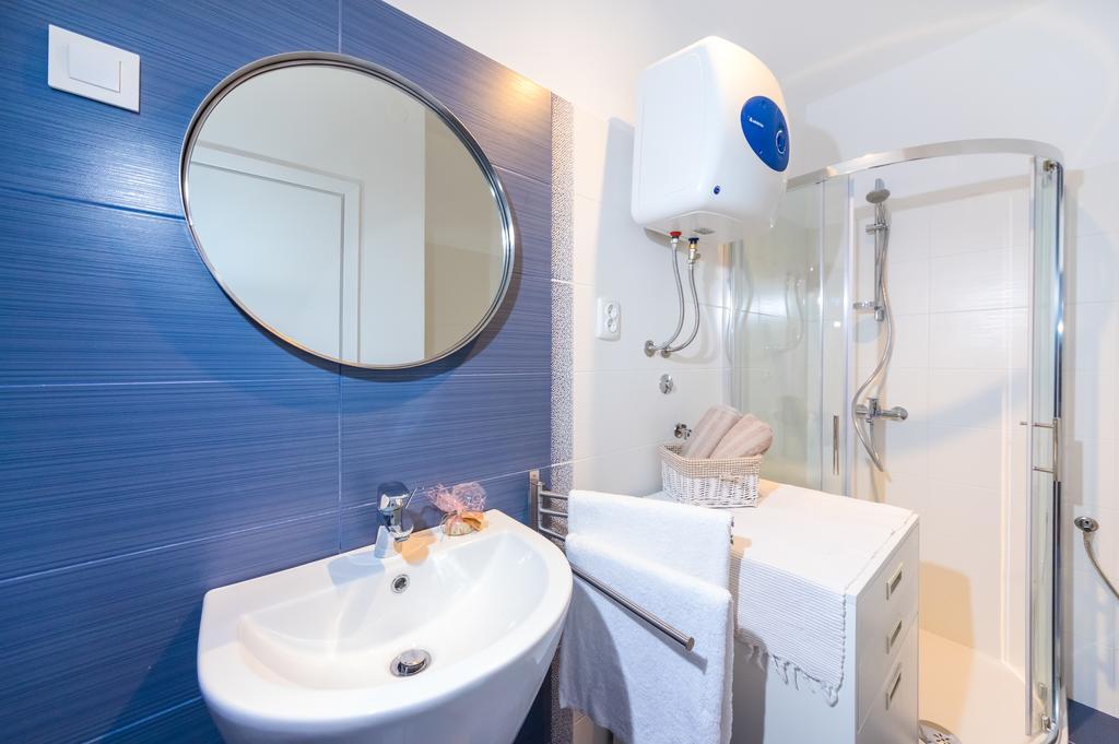 Apartments Shosha Zára Kültér fotó